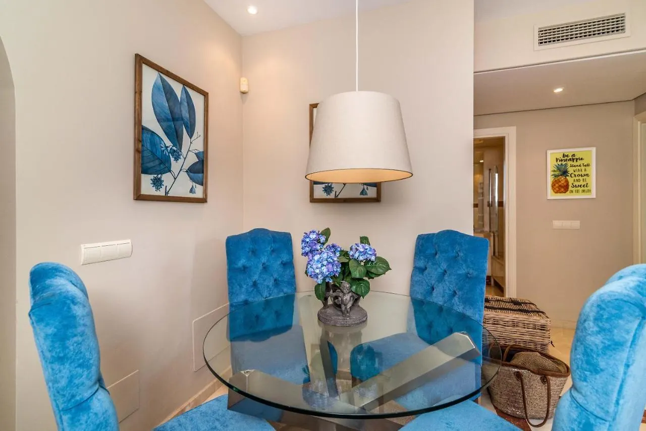 Luxury Spacious Penthouse & Garage 150M To Beach Marbella 0*,